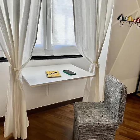 At Your Fingertips Apartment Genoa