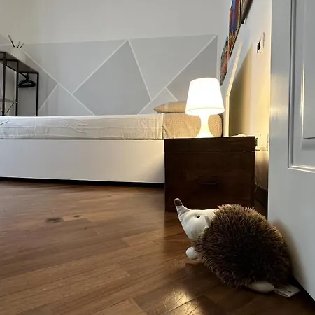 At Your Fingertips * 热那亚