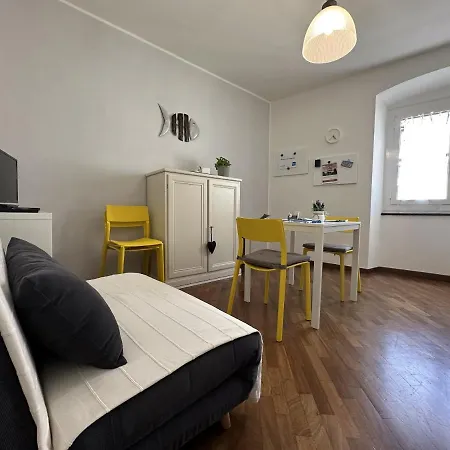 At Your Fingertips 热那亚